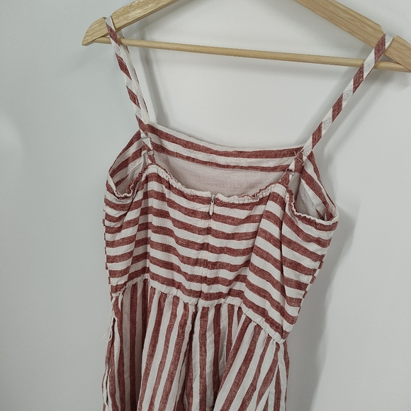 C&C California Linen Romper - Picture 4 of 7